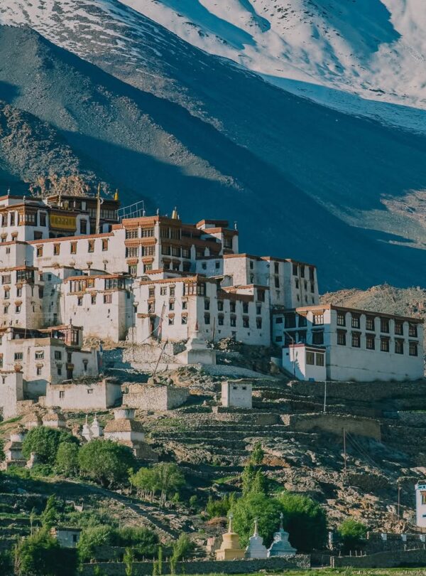 Le savais-tu 🇮🇳Le Ladakh, perché à plus de 3 500 m d’altitude, entre Himalaya et Karakoram, n (2)